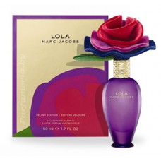 Lola Velvet